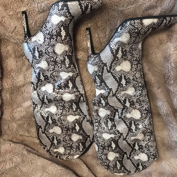 Snake boot - Picture 5 of 6